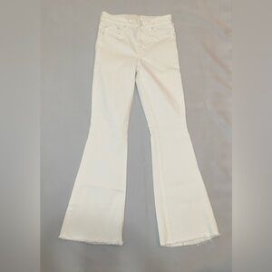 MOTHER The Weekender Fray Flare Jeans Fairest Of Them All 25 Mid Rise White